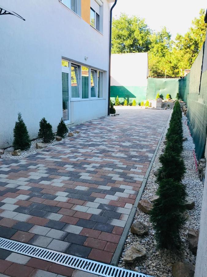 Mira Apartman 德布勒森 外观 照片