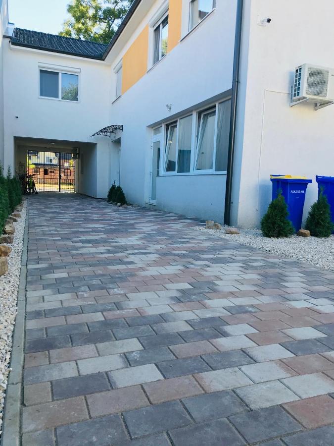 Mira Apartman 德布勒森 外观 照片